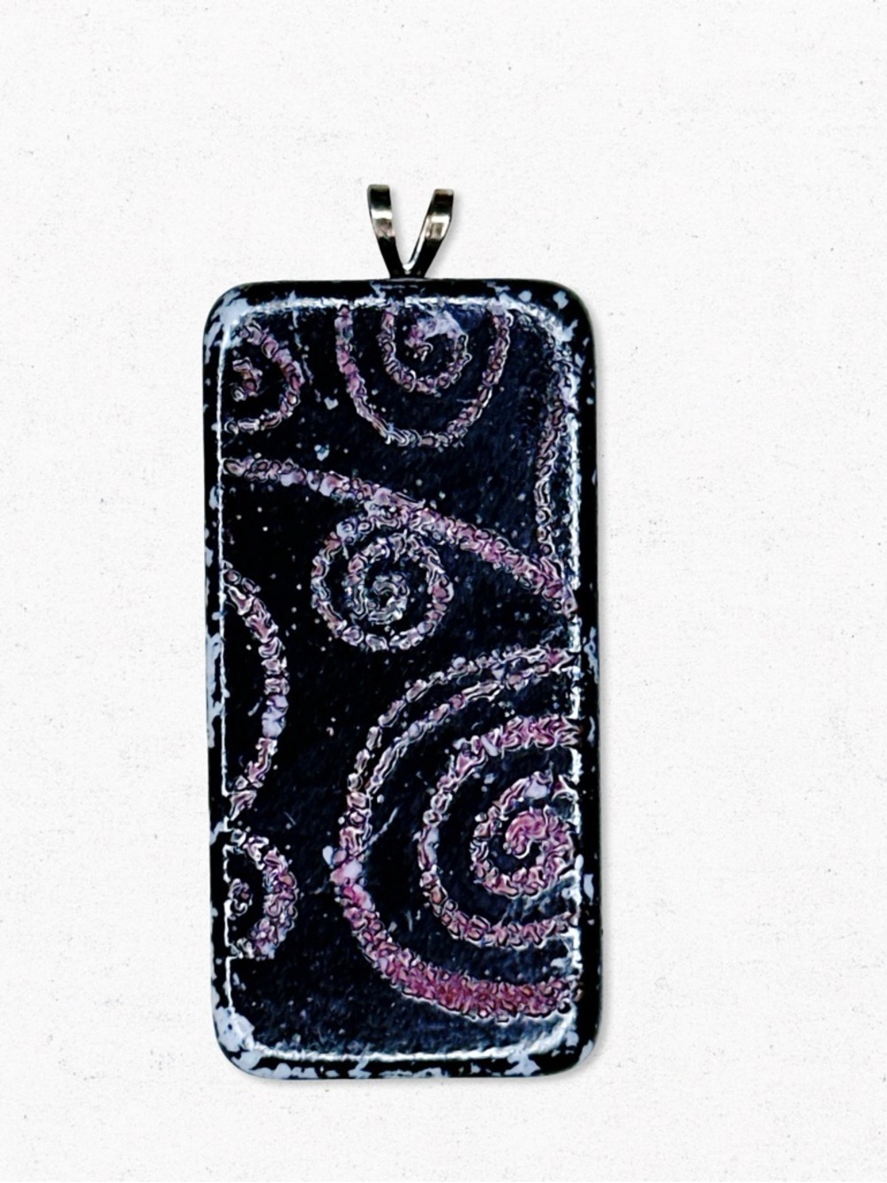 6181gc. Red Domino Pendant